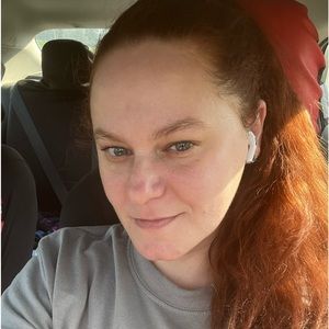 Meet your Posher, Glenda